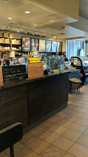 Coffee Shop «Starbucks», reviews and photos, 1090 Silas Deane Hwy, Wethersfield, CT 06109, USA