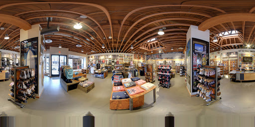 Shoe Store «Vans», reviews and photos, 5232 E 2nd St, Long Beach, CA 90803, USA