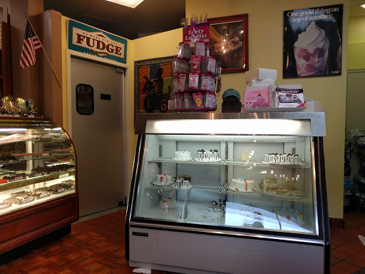 Ice Cream Shop «Thomas Sweet», reviews and photos, 3214 P St NW, Washington, DC 20007, USA