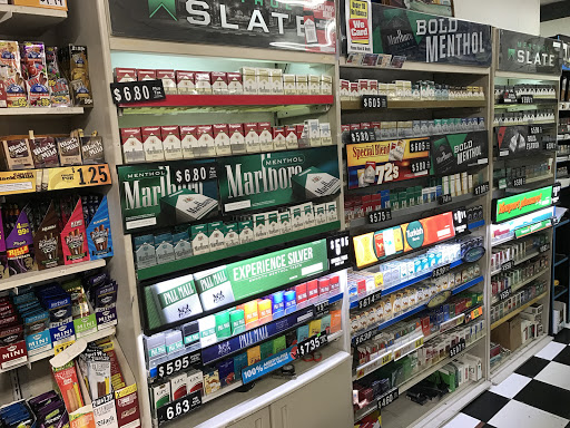 Tobacco Shop «HN Smoke Shop», reviews and photos, 4215 N 19th Ave, Phoenix, AZ 85015, USA