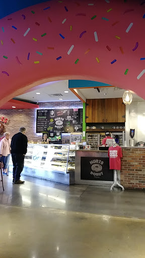 Donut Shop «Hurts Donut», reviews and photos, 1111 E Republic Rd #164, Springfield, MO 65807, USA