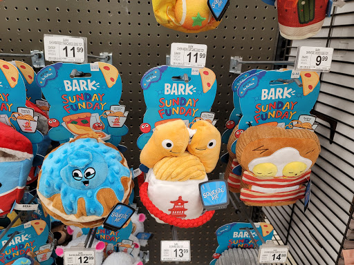 Pet Supply Store «Petco Animal Supplies», reviews and photos, 1419 Towne Square Blvd NW, Roanoke, VA 24019, USA