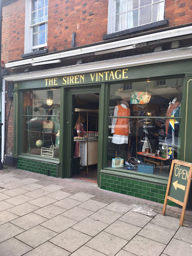 The Siren Vintage - Clothing store
