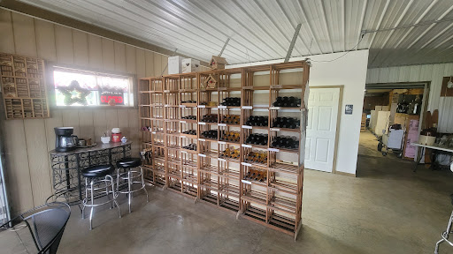 Winery «Barrel Head Winery», reviews and photos, 9995 Laudeville Rd, Dubuque, IA 52003, USA