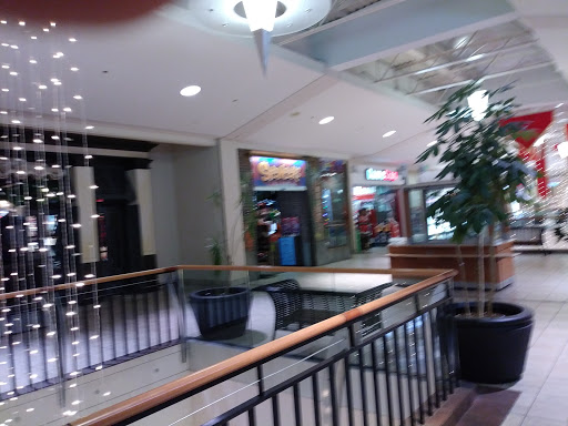 Shopping Mall «Layton Hills Mall», reviews and photos, 1201 N Hill Field Rd, Layton, UT 84041, USA