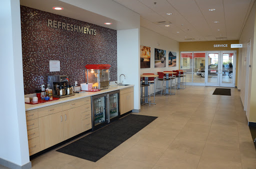 Toyota Dealer «Sam Leman Toyota Bloomington», reviews and photos, 1502 Morrissey Dr, Bloomington, IL 61701, USA