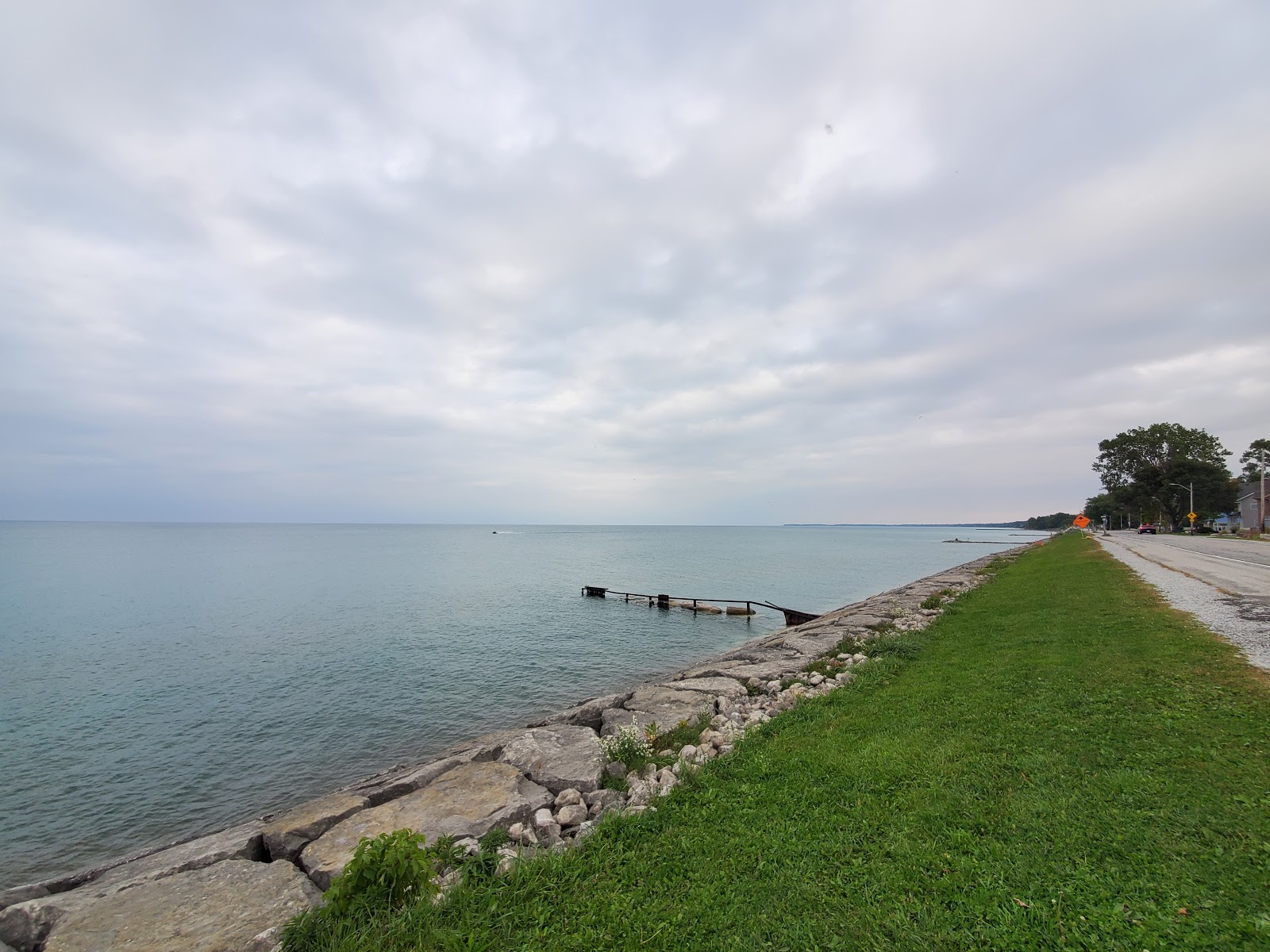 Brights Grove Beach photo #8