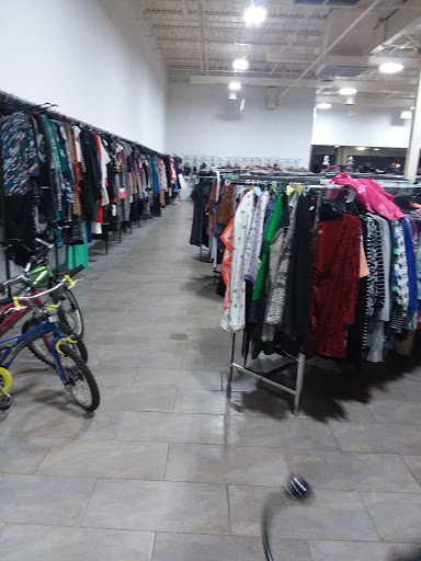 Thrift Store «The Salvation Army Family Store & Donation Center», reviews and photos