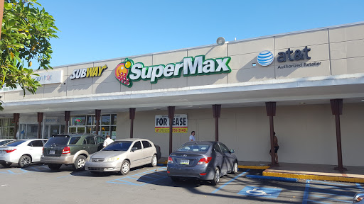 SuperMax - Plaza Guaynabo