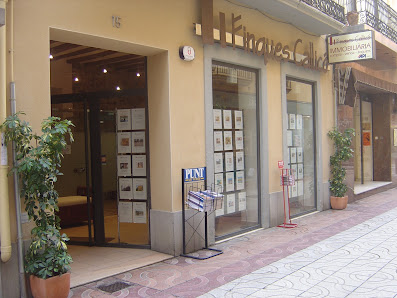 Fincas Callico, S. L. Agencia Inmobiliaria en Sant Feliu de Guíxols Carrer de Mossèn Cinto Verdaguer, 15, 17220 Sant Feliu de Guíxols, Girona, España