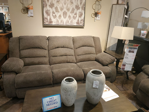 Furniture Store «Ashley HomeStore», reviews and photos, 80 Nardozzi Pl, New Rochelle, NY 10801, USA