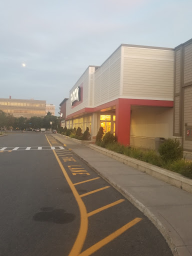 Department Store «T.J. Maxx», reviews and photos, 160 Everett Ave, Chelsea, MA 02150, USA
