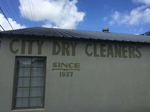 Owens Dry Cleaning in St Francisville, Louisiana