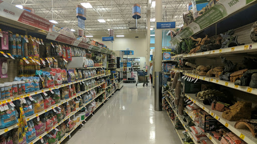 Pet Supply Store «PetSmart», reviews and photos, 20924 N Frederick Rd, Germantown, MD 20876, USA