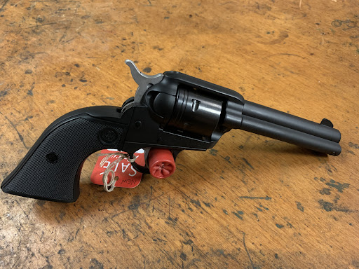 Gun Shop «Bergen Sporting Goods», reviews and photos, 649 Bergen Blvd, Ridgefield, NJ 07657, USA