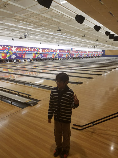 Bowling Alley «Bowl America Inc.», reviews and photos, 4400 Pouncey Tract Rd, Glen Allen, VA 23060, USA