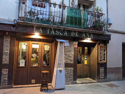 Bar La Tasca de Ana - C. Ramiro I, 3, 22700 Jaca, Huesca, Spain