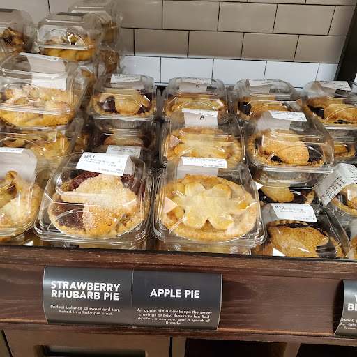 Gourmet Grocery Store «Central Market», reviews and photos, 4001 N Lamar Blvd, Austin, TX 78756, USA