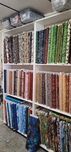 Fabric Store «Cuts & Bolts Fabrics», reviews and photos, 24 Washington St, Chillicothe, MO 64601, USA