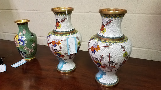 Consignment Shop «2nd Debut Furniture Resale», reviews and photos, 10968 Westheimer Rd, Houston, TX 77042, USA