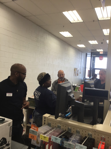 Hardware Store «Harbor Freight Tools», reviews and photos, 2856 Dekalb Pike, Norristown, PA 19401, USA