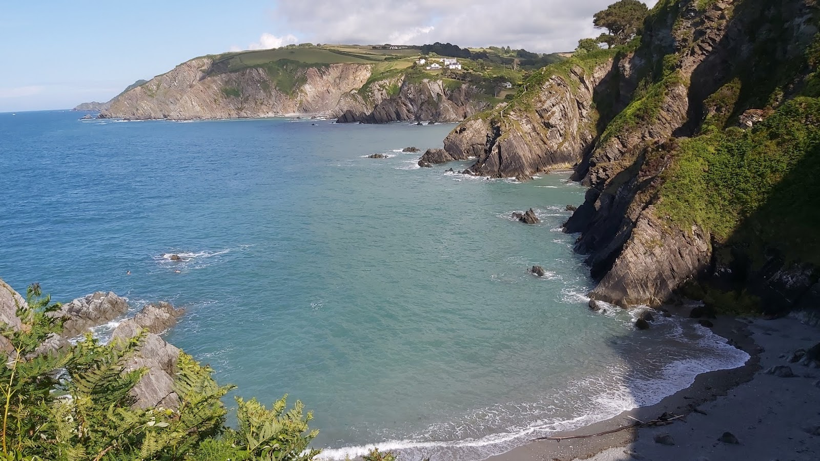 Foto de Sandy Cove com alto nível de limpeza