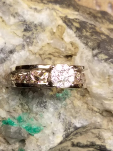 Jeweler «Acosta Jewelers», reviews and photos, 2516 Sheridan Blvd, Denver, CO 80214, USA