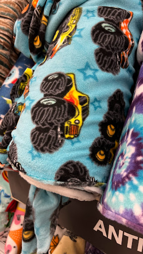 Fabric Store «Jo-Ann Fabrics and Crafts», reviews and photos, 14367 Hall Rd, Shelby Charter Township, MI 48315, USA