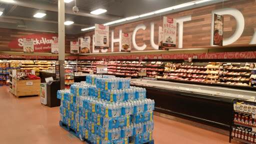 Grocery Store «Strack & Van Til Food Market And Cafe And Deli», reviews and photos, 7760 E 37th Ave, Hobart, IN 46342, USA