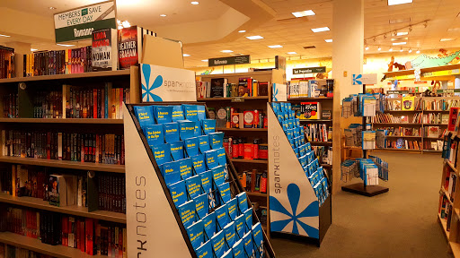 Book Store «Barnes & Noble», reviews and photos, 6646 Loisdale Rd, Springfield, VA 22150, USA