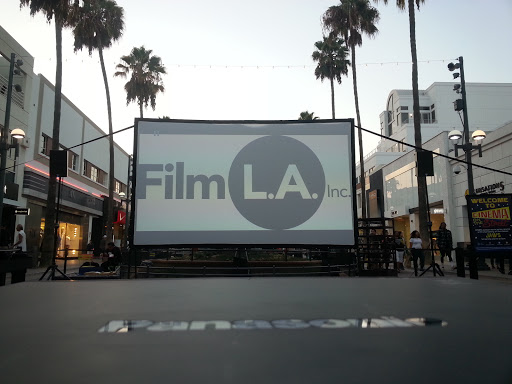 Pro Outdoor Movies Turnkey Events. Rentals and Sales Since 2006. image