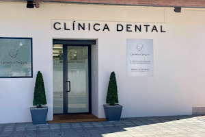 Clínica Dental Carreño y Segura image