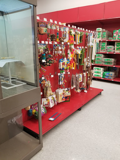 Pet Supply Store «Petco Animal Supplies», reviews and photos, 4751 W 29th St, Greeley, CO 80634, USA