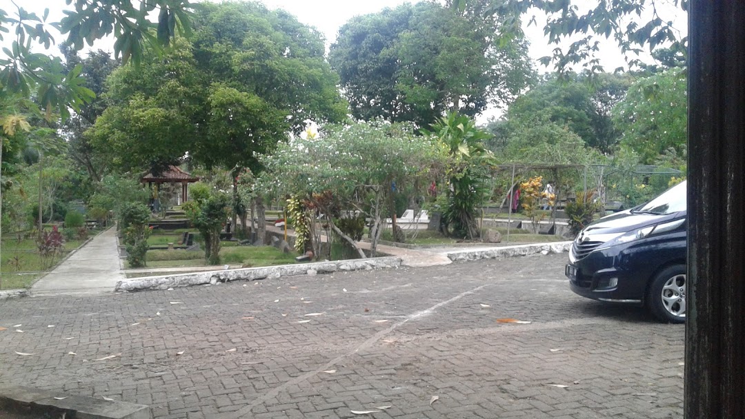 Parkir Makam Tonjong