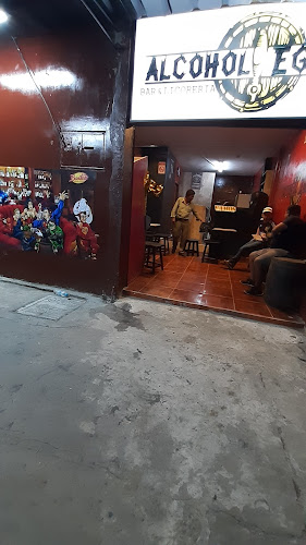 Bar Licorería ALCOHOLEGIO - Portoviejo