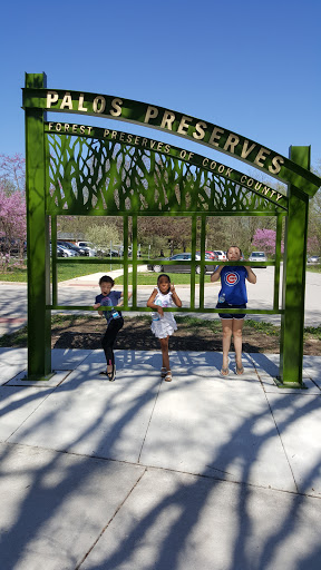 Recreation Center «Little Red Schoolhouse Nature Center», reviews and photos, 9800 Willow Springs Rd, Willow Springs, IL 60480, USA