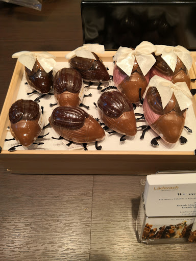 Läderach - chocolatier suisse - Frankfurt Zeil