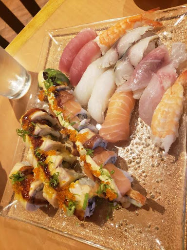 Shopping Mall «Carlmont Village Shopping Center», reviews and photos, 1049 Alameda de las Pulgas, Belmont, CA 94002, USA