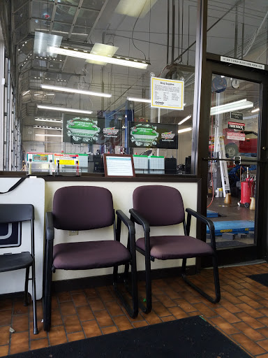 Auto Repair Shop «Meineke Car Care Center», reviews and photos, 23100 Pacific Hwy S, Des Moines, WA 98198, USA