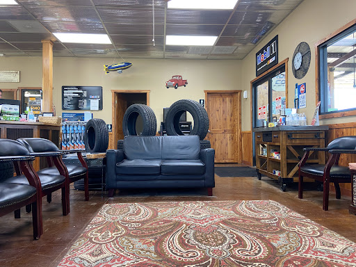 Tire Shop «Integrity Tire & Auto», reviews and photos, 409 E Booth Rd, Searcy, AR 72143, USA