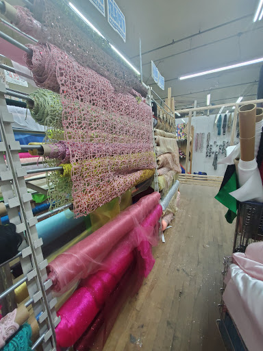 Fabric Store «Textile Discount Outlet», reviews and photos, 2121 W 21st St, Chicago, IL 60608, USA