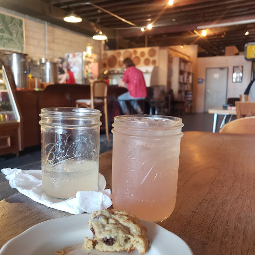 Coffee Shop «Gray Owl Coffee», reviews and photos, 223 E Gray St, Norman, OK 73069, USA