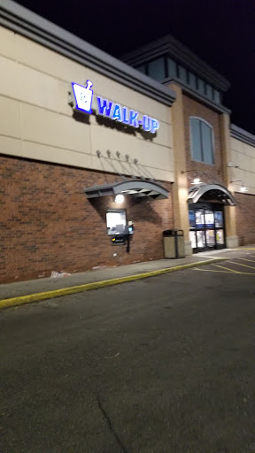 Grocery Store «Kroger», reviews and photos, 30935 Five Mile Road, Livonia, MI 48154, USA