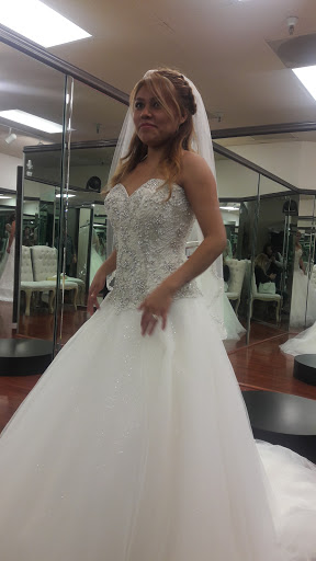 Bridal Shop «Elegant Lace Bridal», reviews and photos, 1061 Blossom Hill Rd, San Jose, CA 95123, USA
