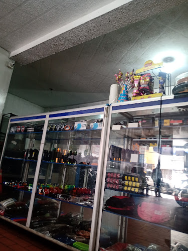 Opinii despre Oskar Motos în Floridablanca - Taller de reparación de automóviles