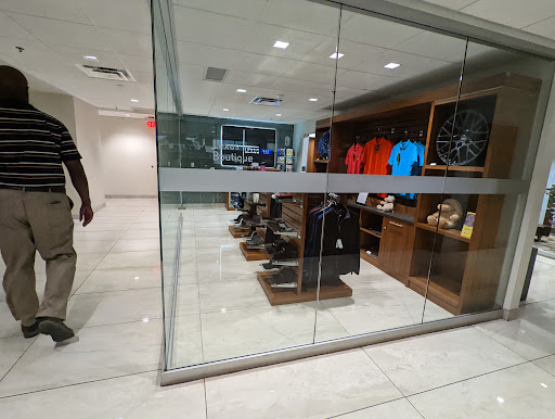 Lexus Dealer «Tom Wood Lexus», reviews and photos, 4610 E 96th St, Indianapolis, IN 46240, USA