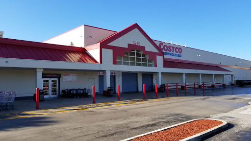 Costco Wholesale, 3250 Northlake Blvd, Lake Park, FL 33403, USA, 