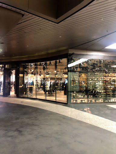 Shopping Mall «Santa Monica Place», reviews and photos, 395 Santa Monica Place, Santa Monica, CA 90401, USA