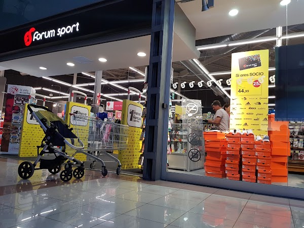 Centro Comercial Puente de la Ribera