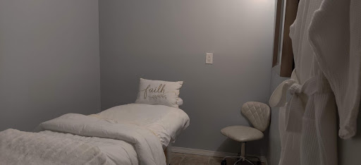 Beauty Salon «Authentic Beauty Salon & Spa», reviews and photos, 902 Whalley Ave, New Haven, CT 06515, USA